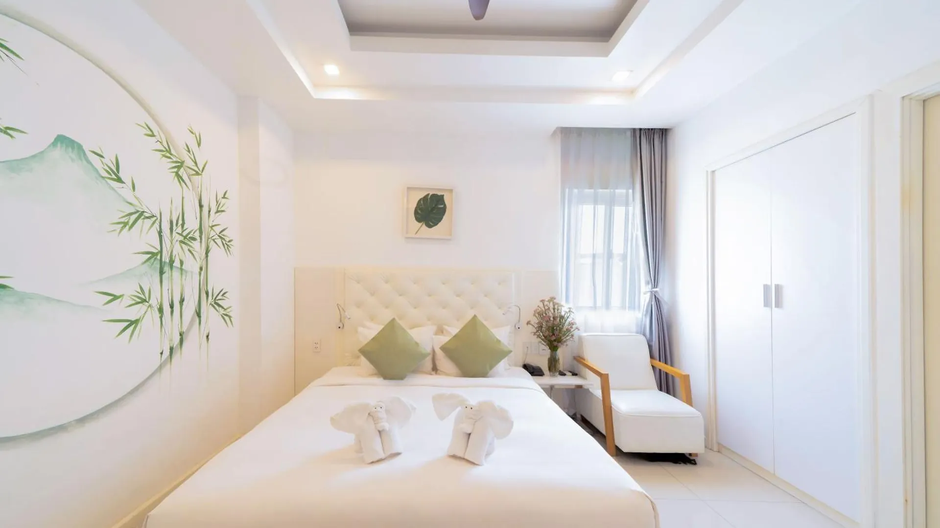 Star City Riverside Hotel By Haviland Da Nang 3*,