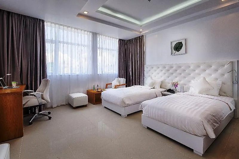 Star City Riverside Hotel By Haviland Da Nang 3*,