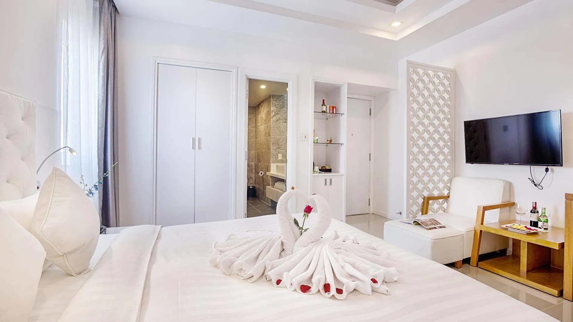 Star City Riverside Hotel By Haviland Da Nang 3*,