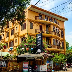 Hotel Dk's Backpacker ***